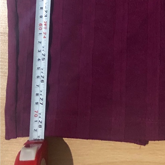 ZARA- MIDI pencil skirt- Sz M - Picture 2 of 3